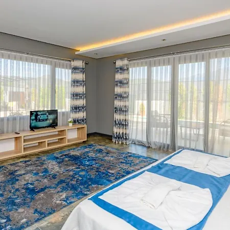 Villa Marla - 2 Bedroom Honeymoon